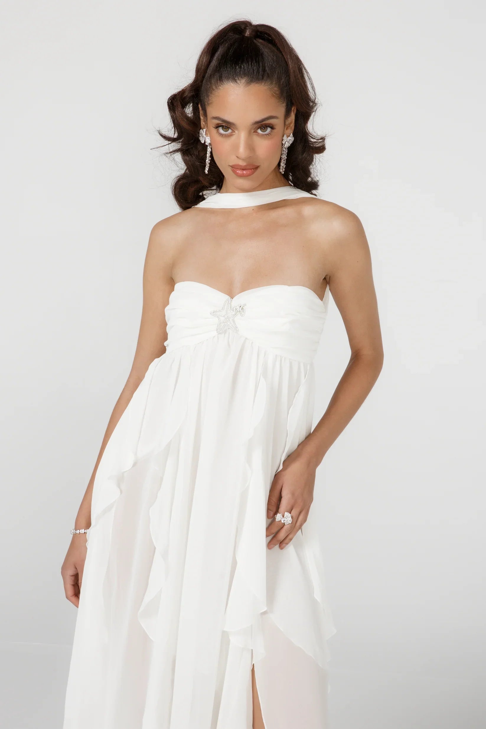 Vestido Aumare Beaulieu blanco resort wear de lujo