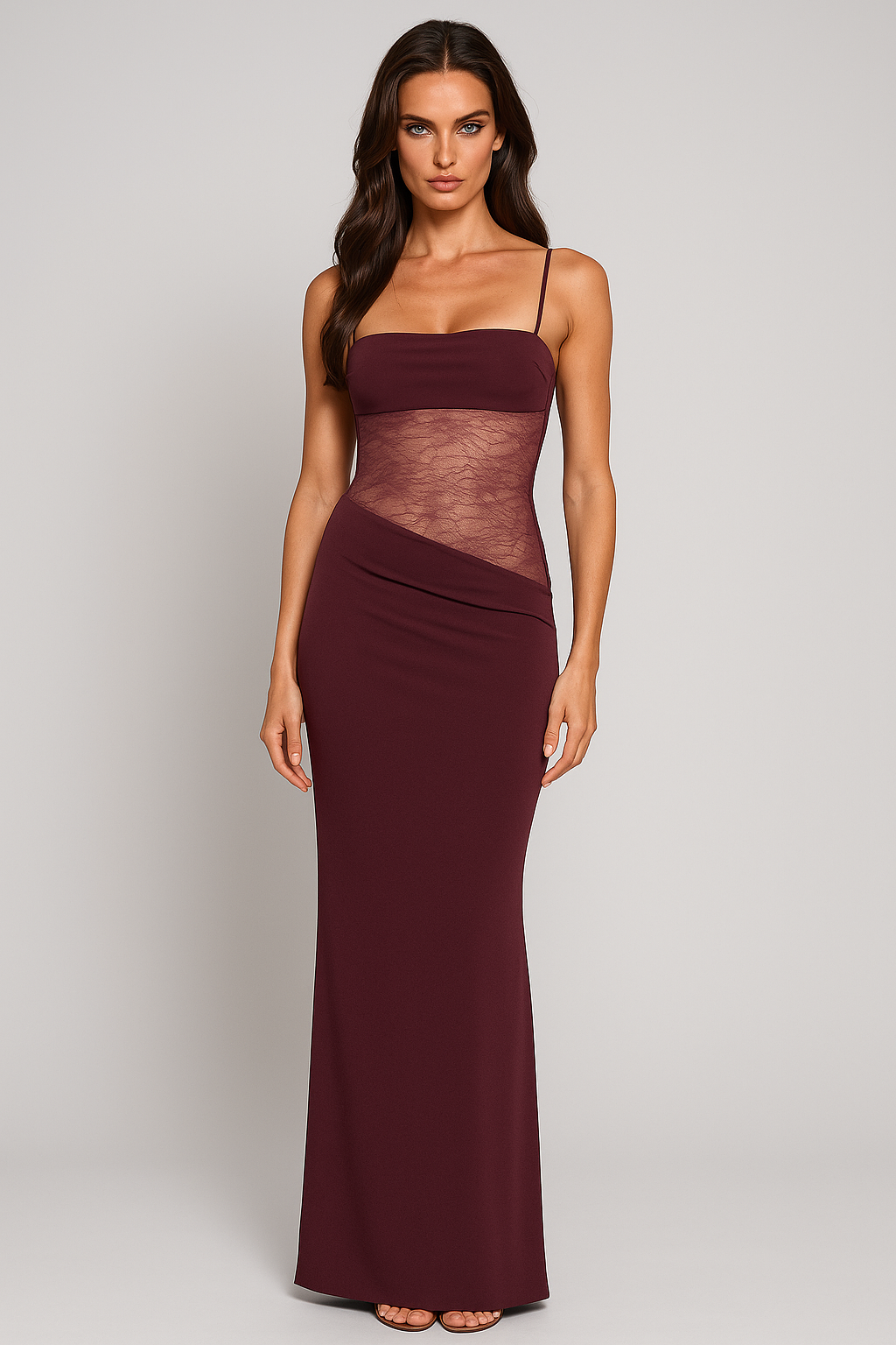 Vestido largo Aumare Salina en vino sobre fondo gris