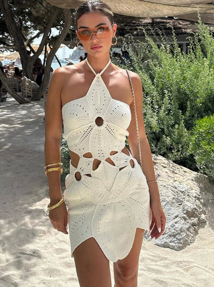 Detalle del tejido calado del vestido Aumare Folegandros