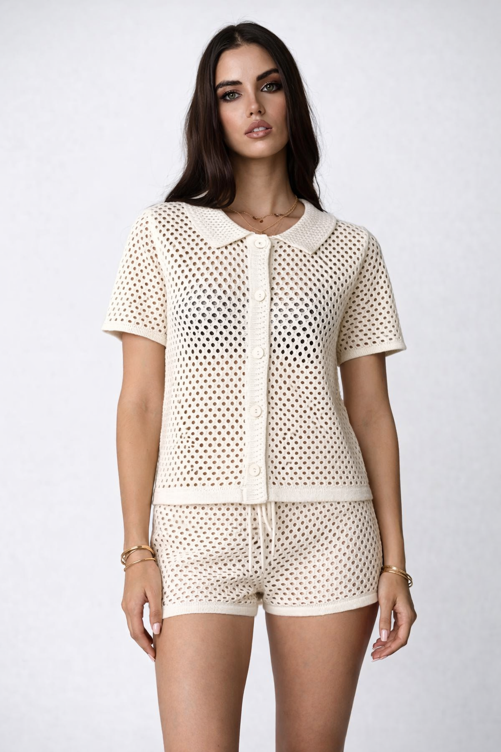 Conjunto Aumare Xpu-Ha tejido a crochet color beige
