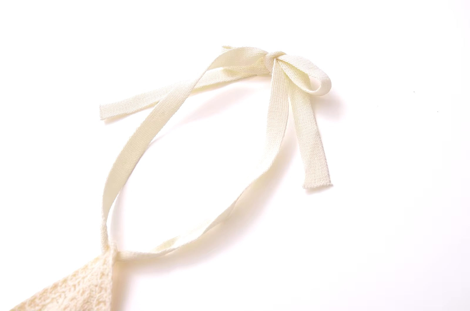 Detalle artesanal vestido crochet Folegandros