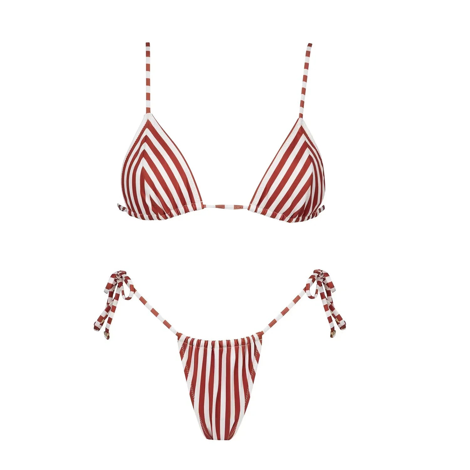 Bikini Aumare Todos Santos estilo veraniego frente al mar