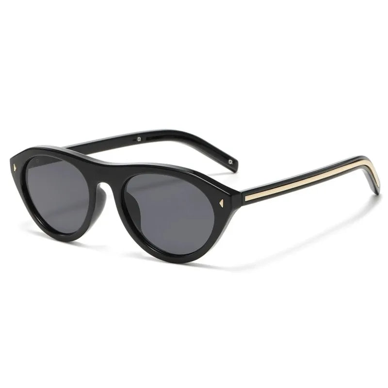 Lentes de Sol Aumare Cannes en color negro — vista lateral con detalle dorado