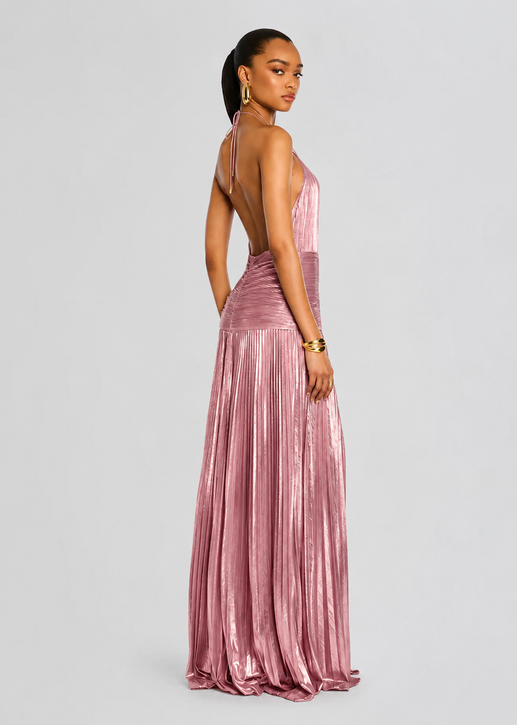 Vestido Aumare Menton rosa detalle de caída