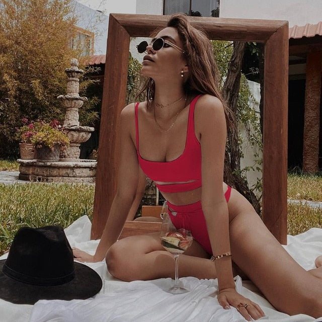 Bikini hot pant Aumare Veruschka en color rojo