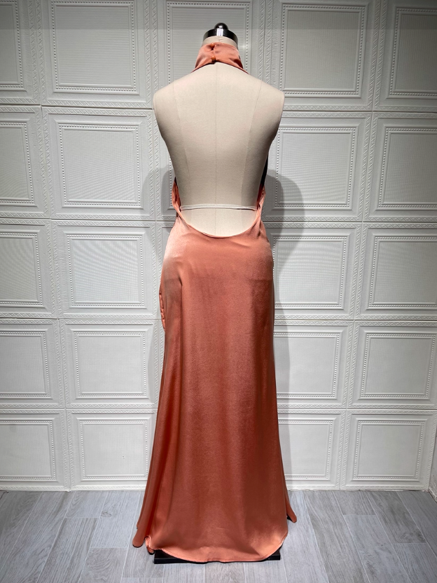Vestido Aumare Vernazza acabado de lujo