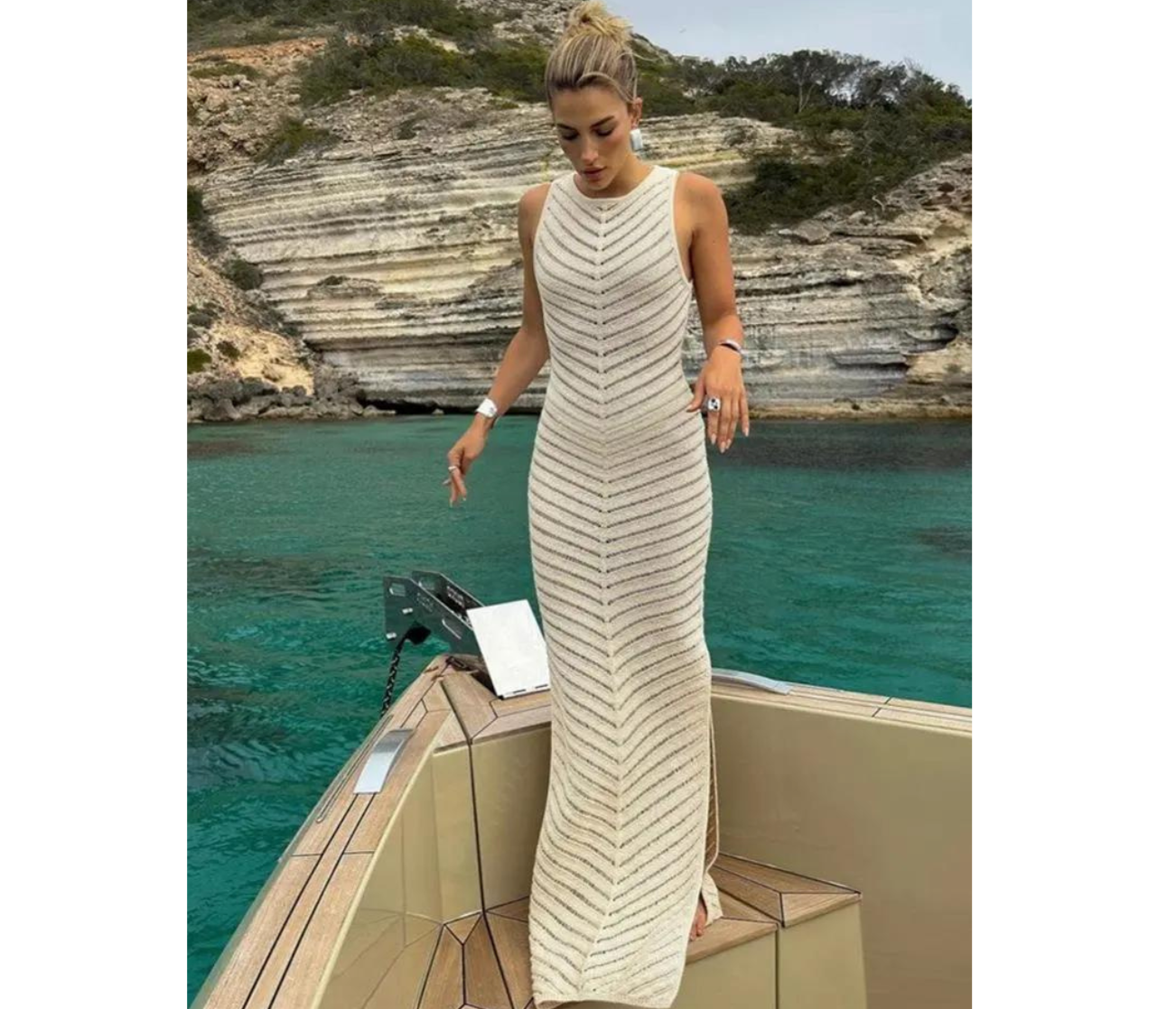 Vestido Cala Saona beige resort wear de lujo