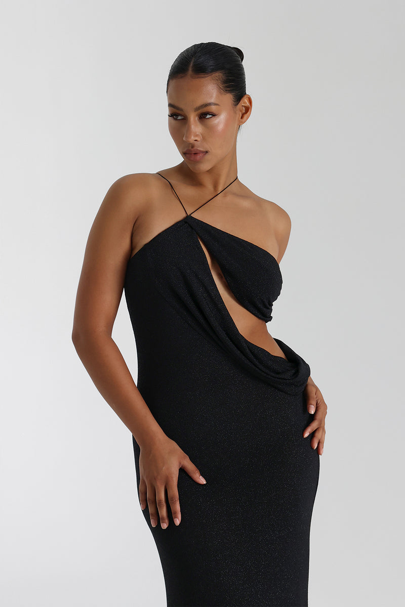 Vestido Aumare Stromboli negro — pose lateral