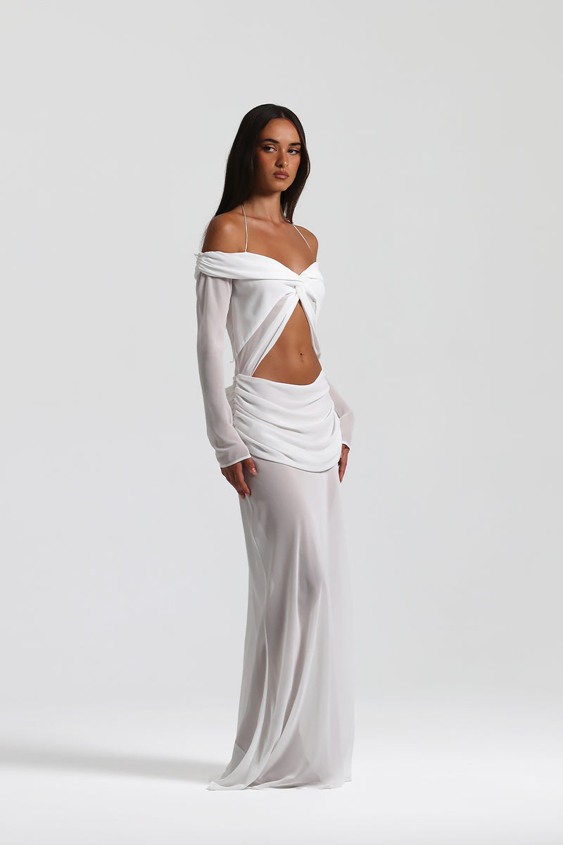 Vestido largo Aumare blanco vista lateral