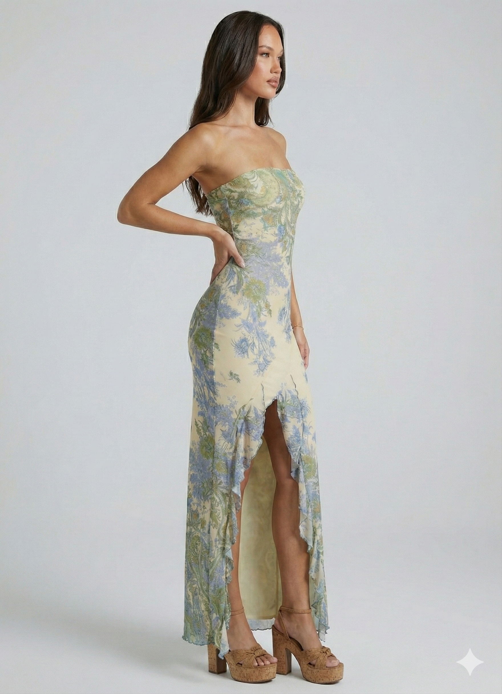 Vestido resort Aumare Bordighera con abertura lateral