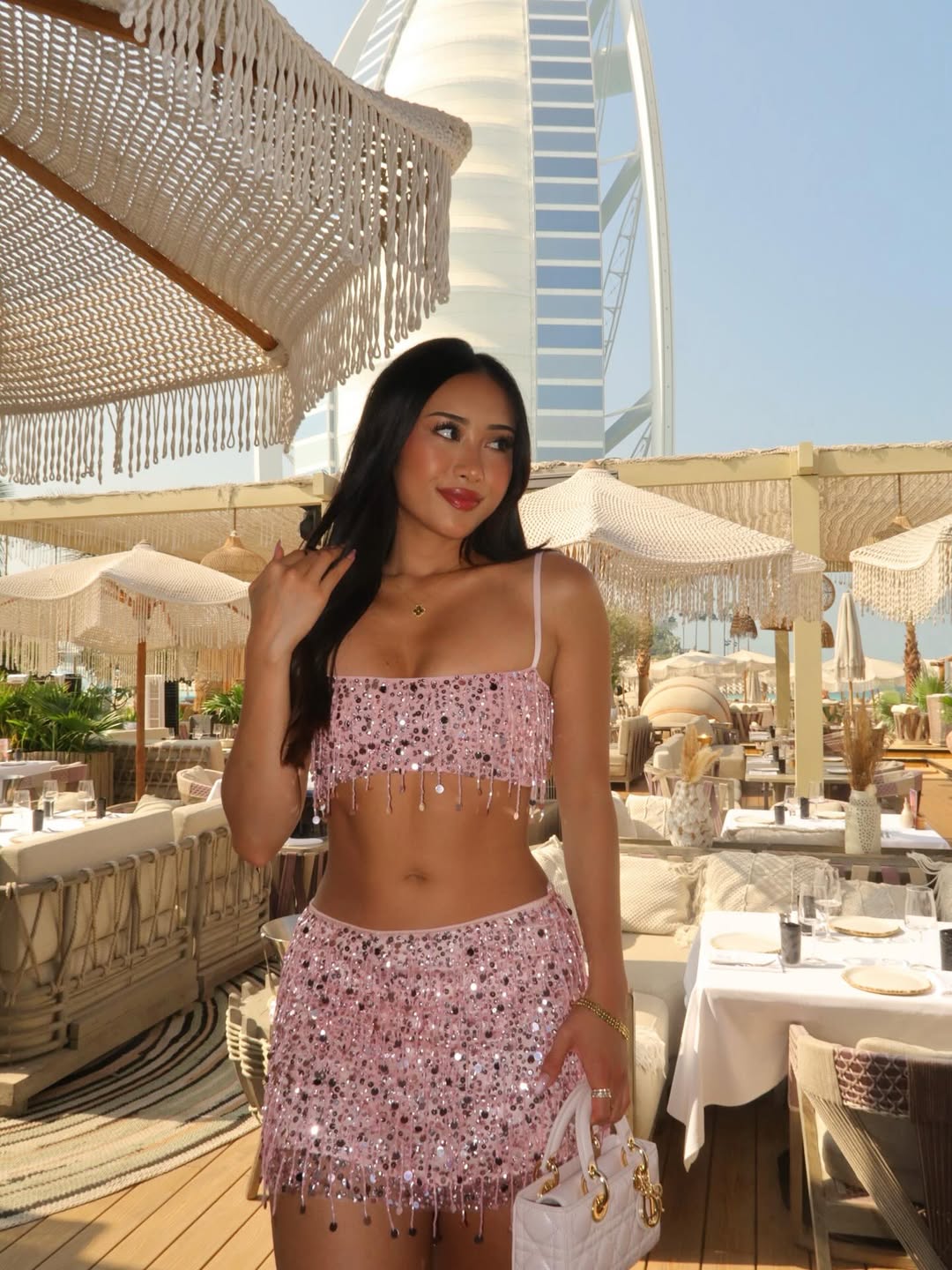 Top y falda rosa Aumare Contoy con flecos