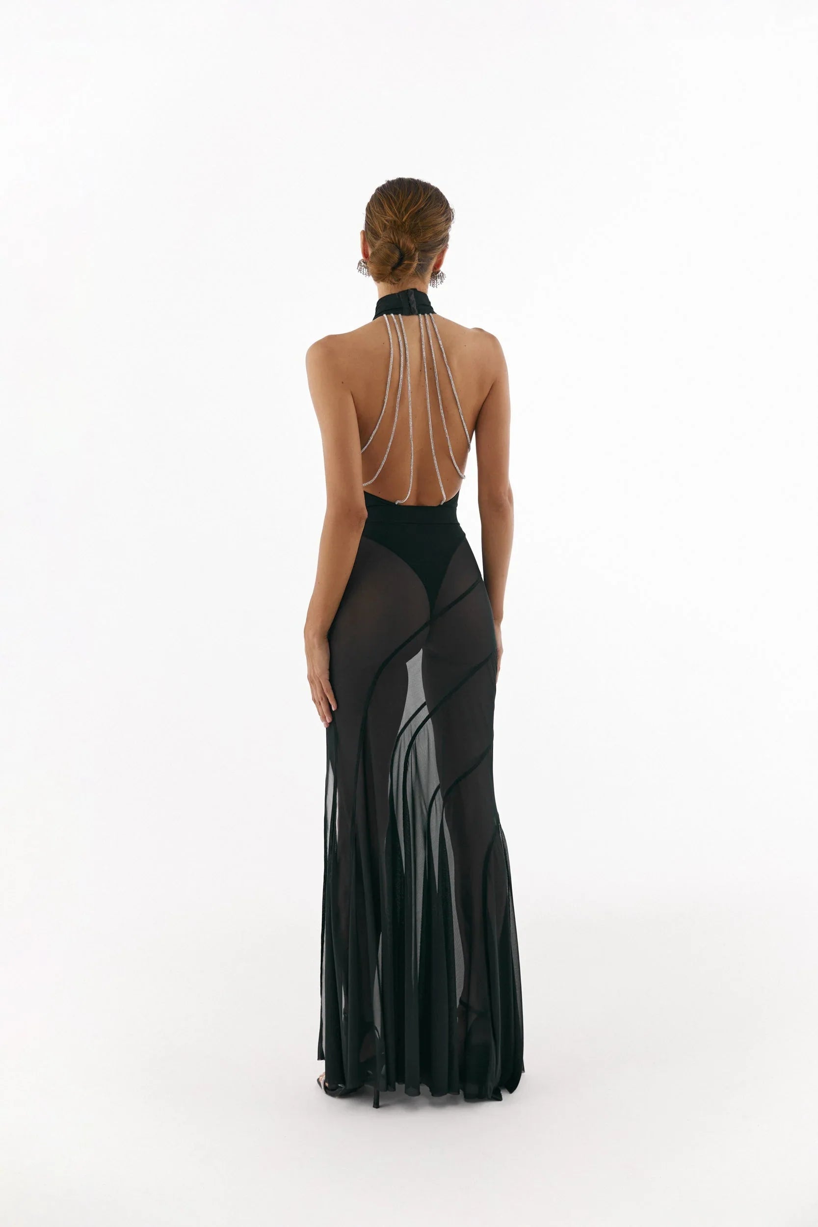 Conjunto Aumare Valentina con falda larga de tul negro
