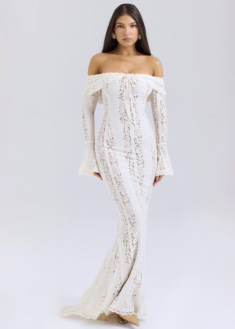 Vestido crochet artesanal blanco para resort AUMARE