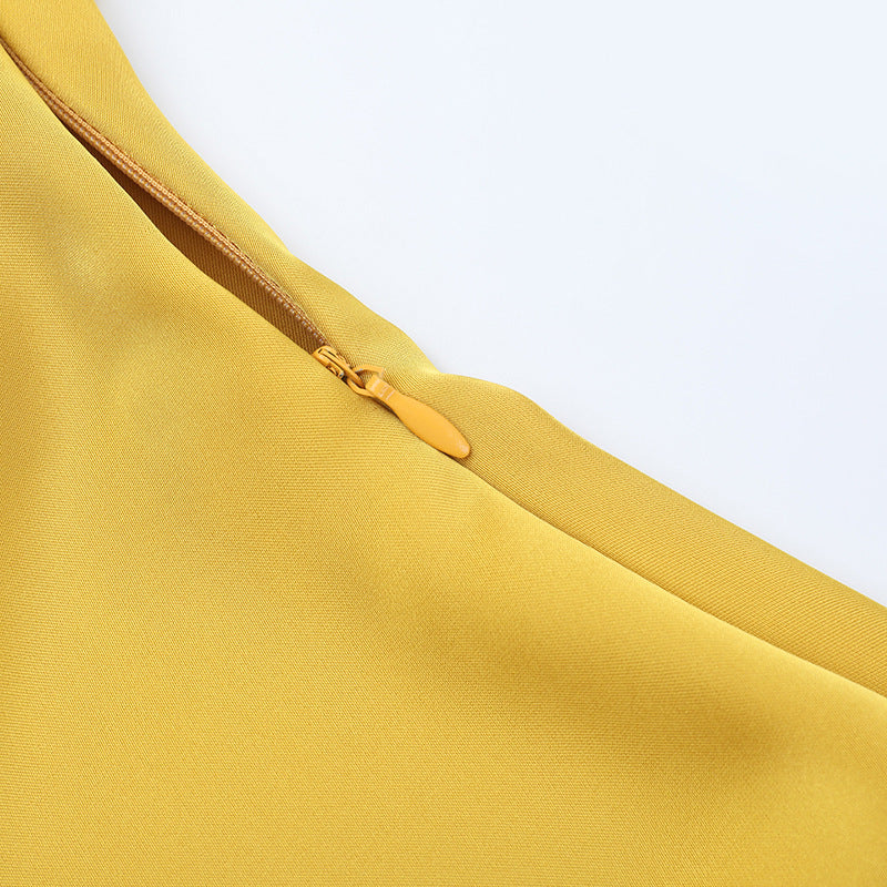 Vestido Aumare Panarea detalle de costura y caída de la falda
