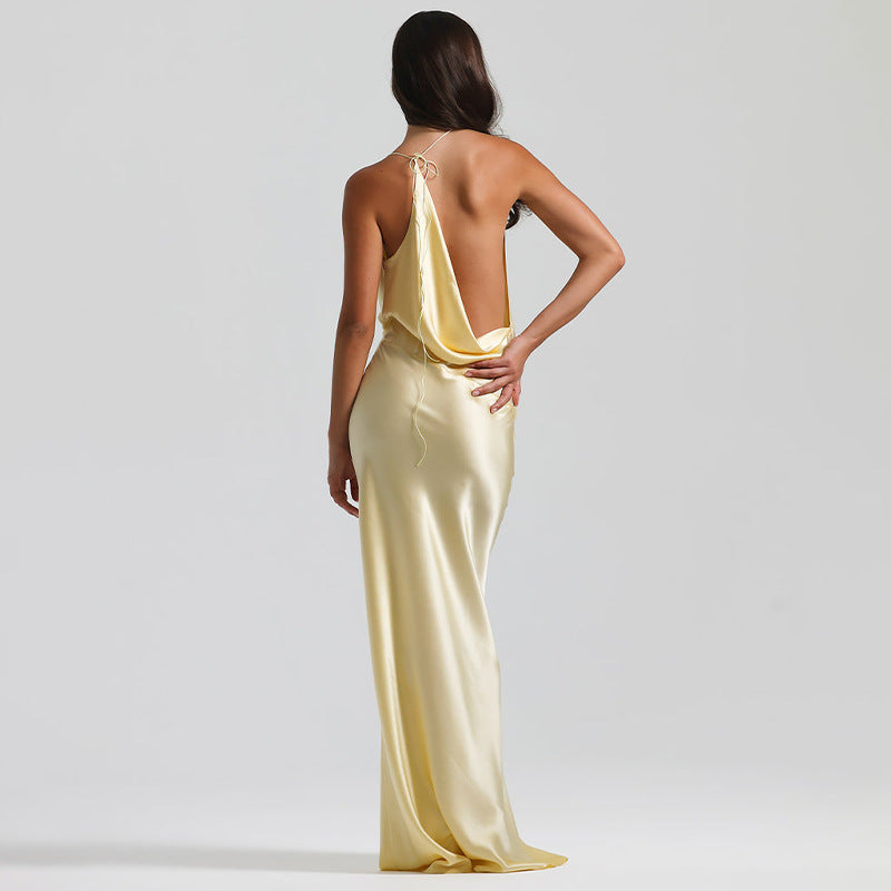 Vestido Aumare Mallorca, caída fluida hasta el suelo