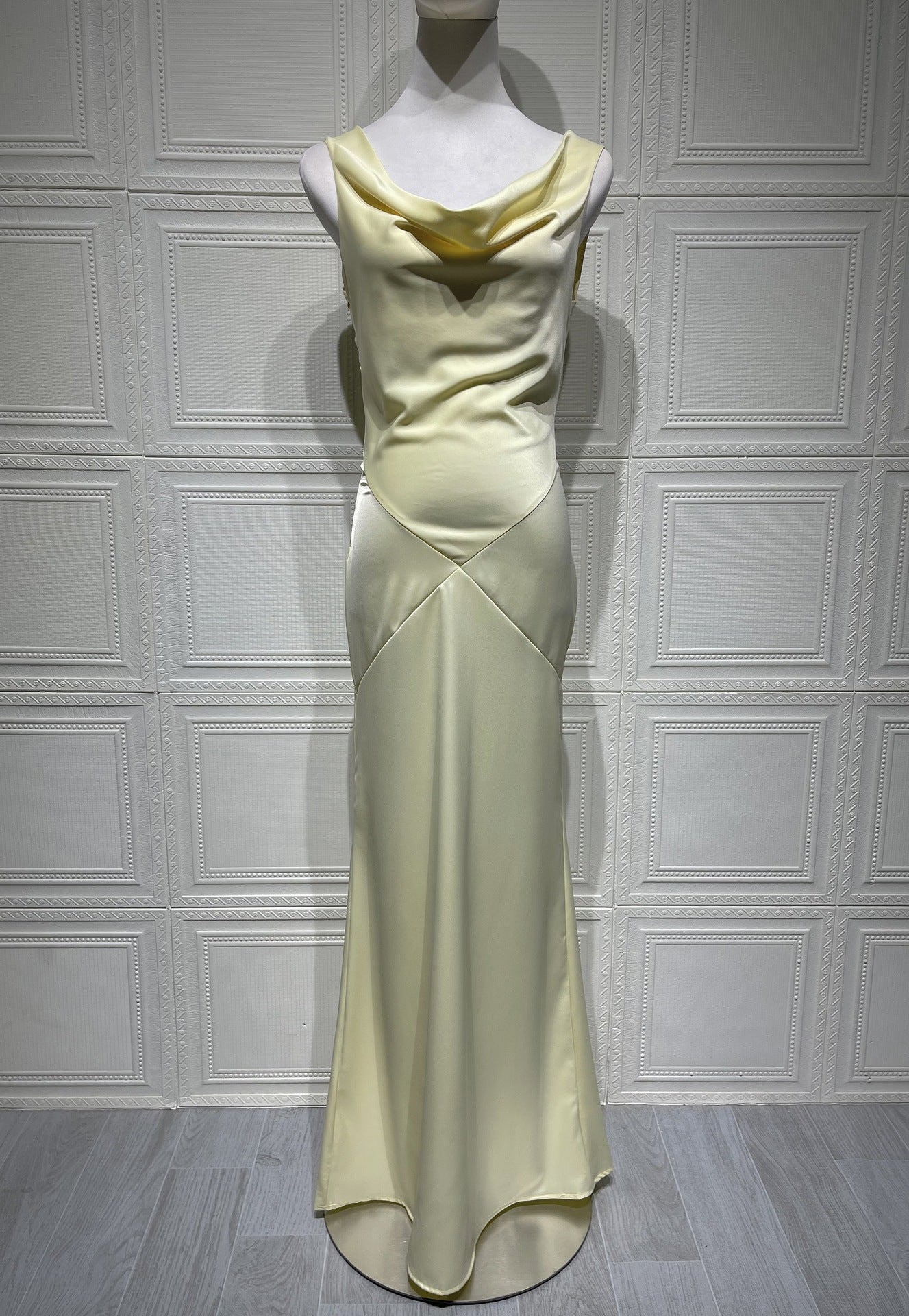Vestido Maiori amarillo para resort y playa