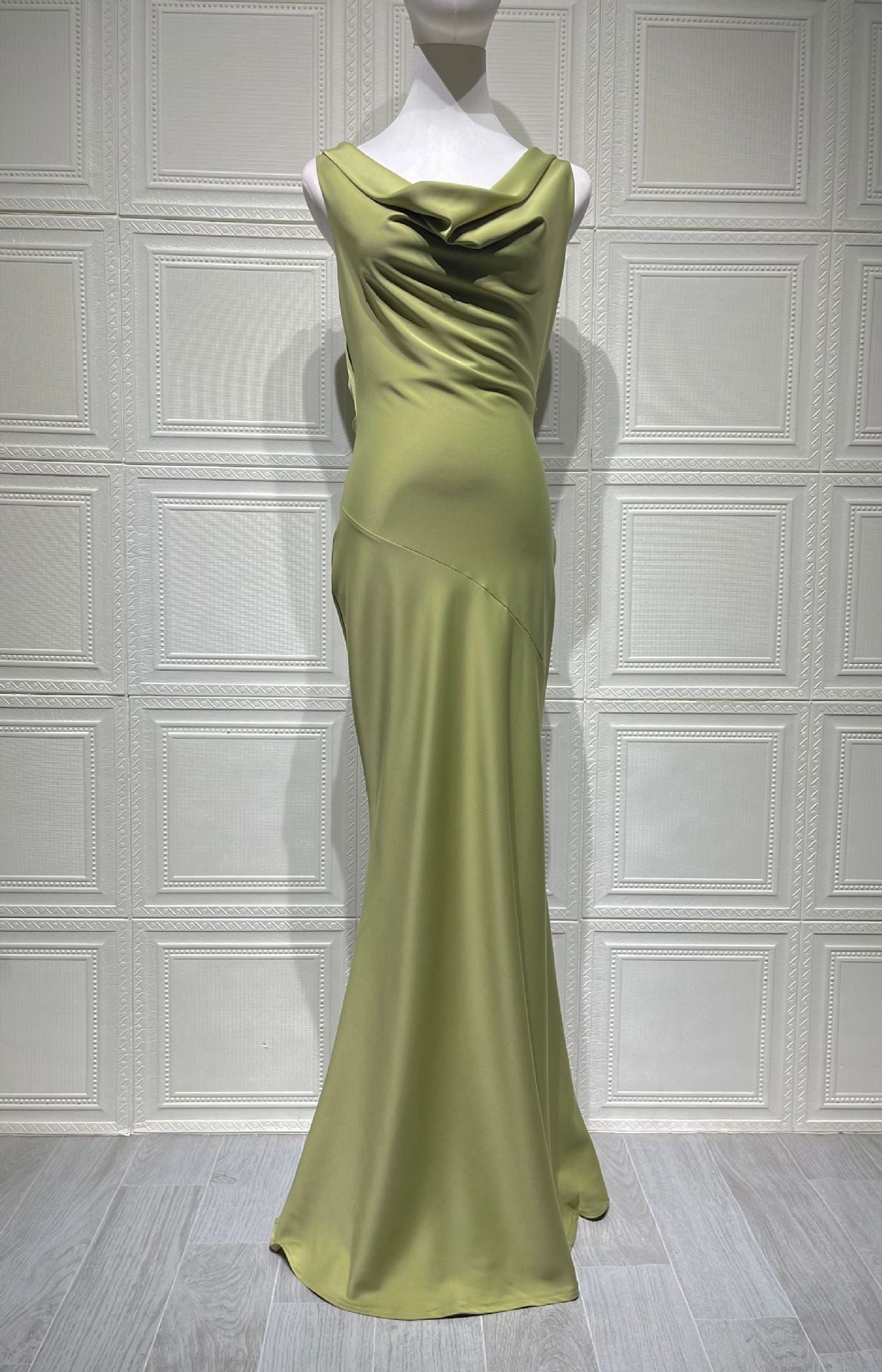 Vestido Aumare Bodrum espalda elegante resort wear