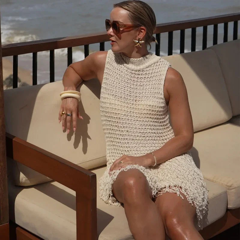 Vestido corto crochet Aumare Sifnos detalle cuello