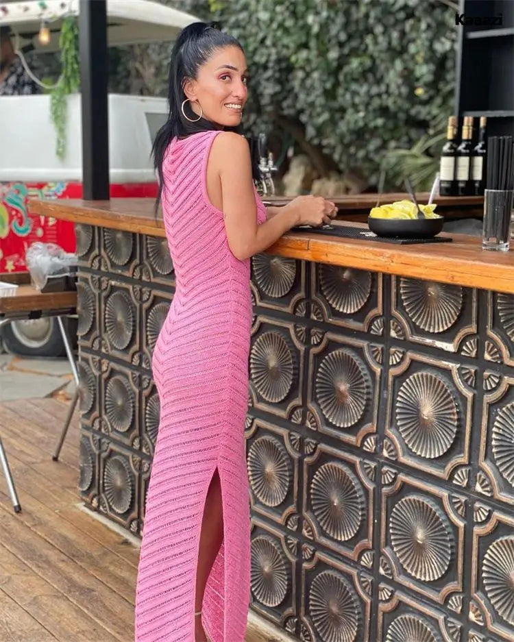 Vestido Cala Saona en color rosa con abertura lateral