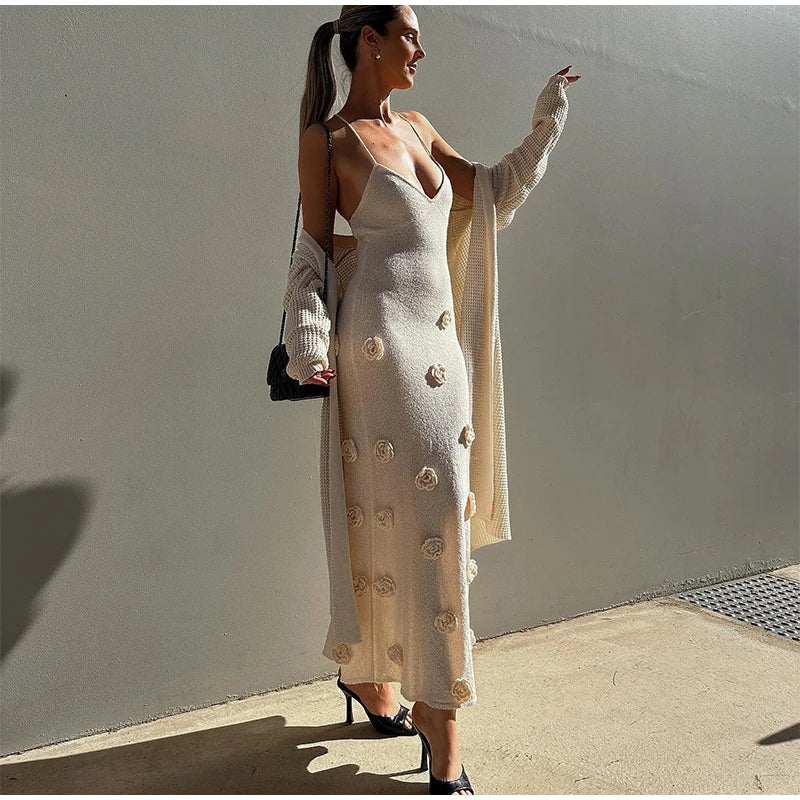 Vestido Aumare Hydra blanco — silueta de playa