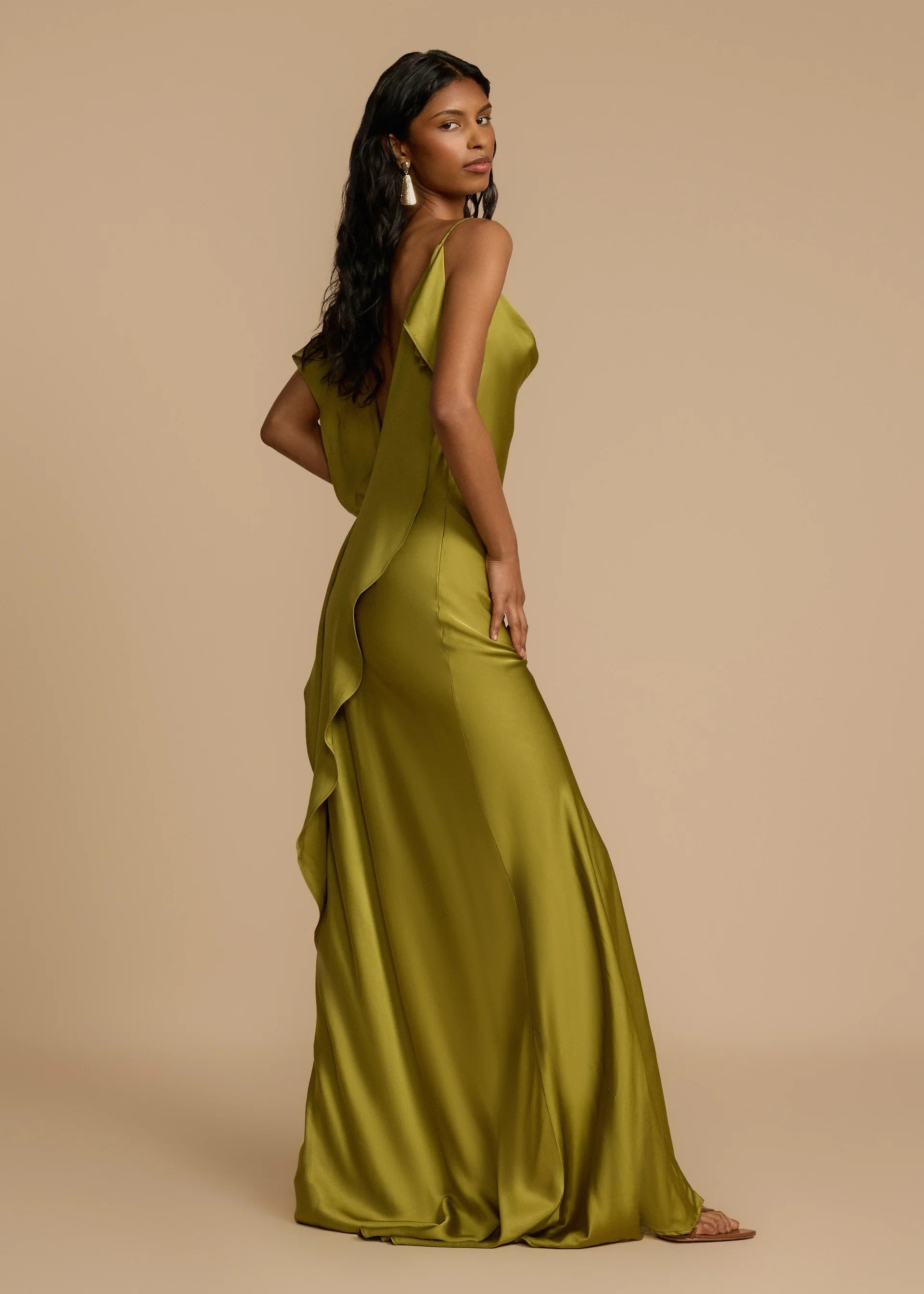 Vestido Aumare Sanremo largo fluido — look completo